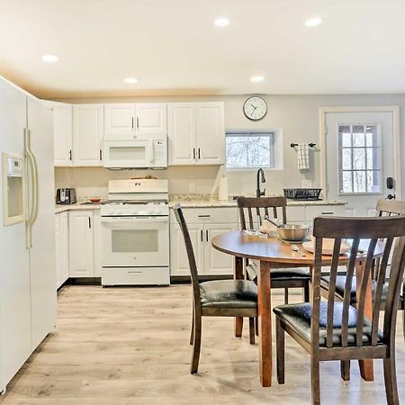 Charming Beacon Apt With Fire Pit Near Hiking! Eksteriør bilde