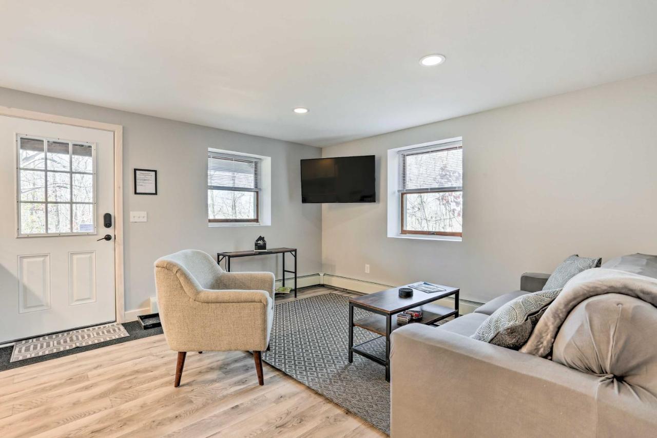 Charming Beacon Apt With Fire Pit Near Hiking! Eksteriør bilde